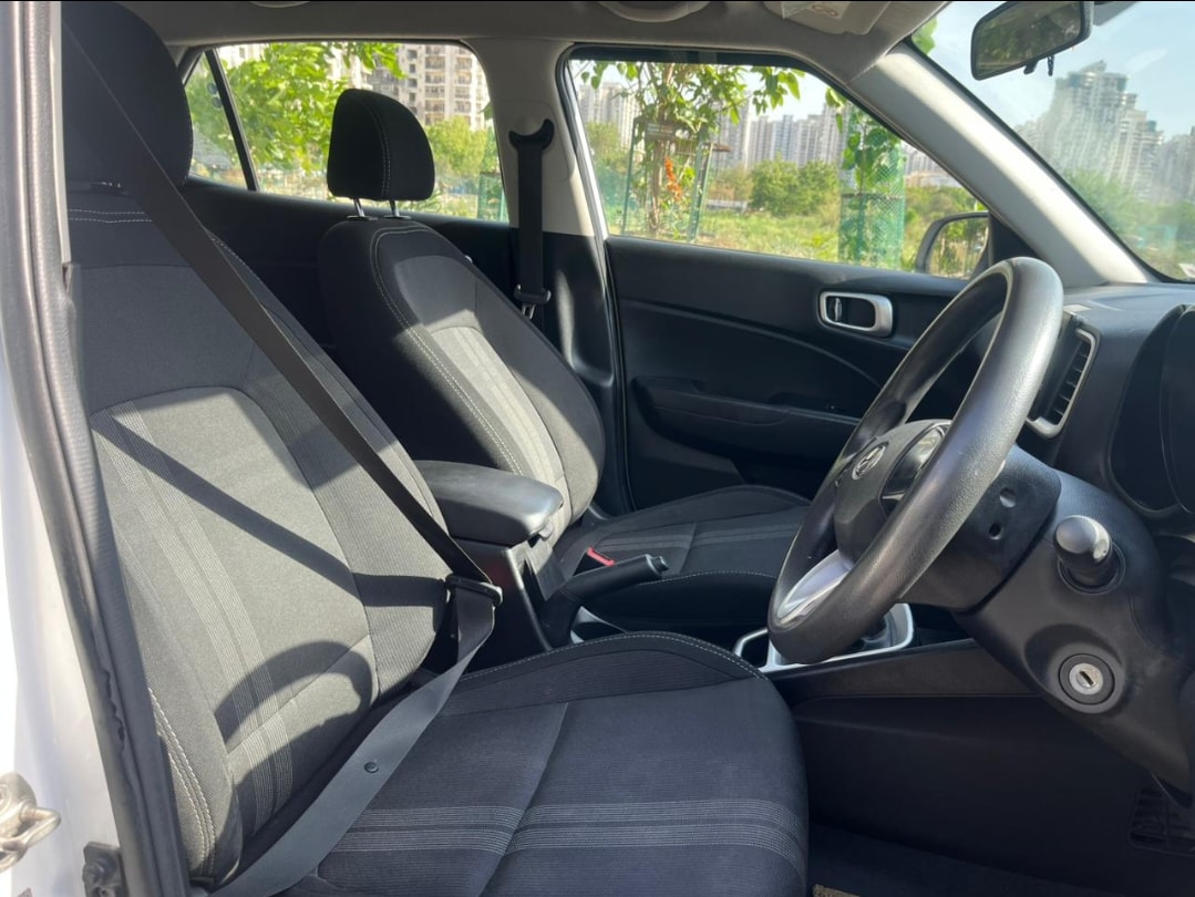 Used 2021 Hyundai Venue Used 2021 Hyundai Venue