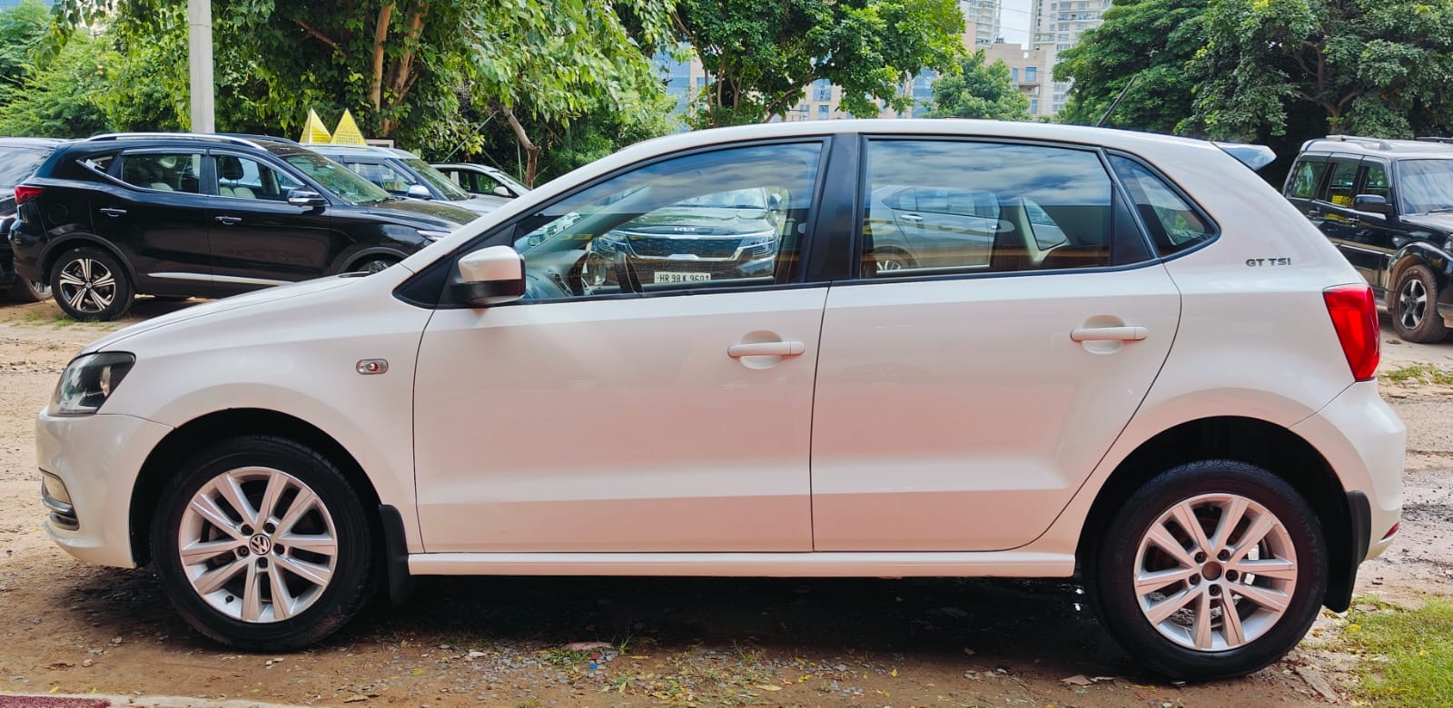 Used 2015 Volkswagen Polo Used 2015 Volkswagen Polo