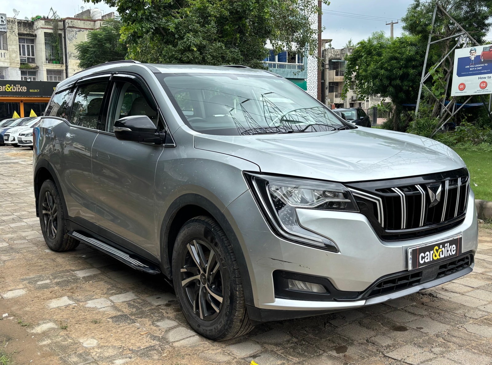 Used 2022 Mahindra XUV700 Used 2022 Mahindra XUV700