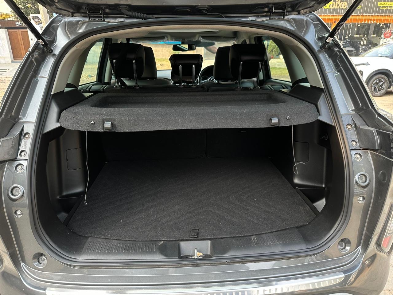 Used 2023 Maruti Suzuki Grand Vitara Used 2023 Maruti Suzuki Grand Vitara