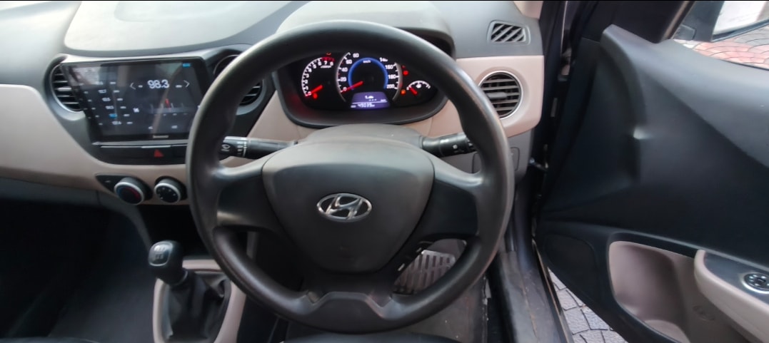 Used 2017 Hyundai Grand i10 Used 2017 Hyundai Grand i10