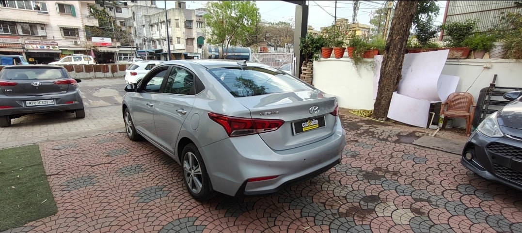 Verna image 3 Verna image 3