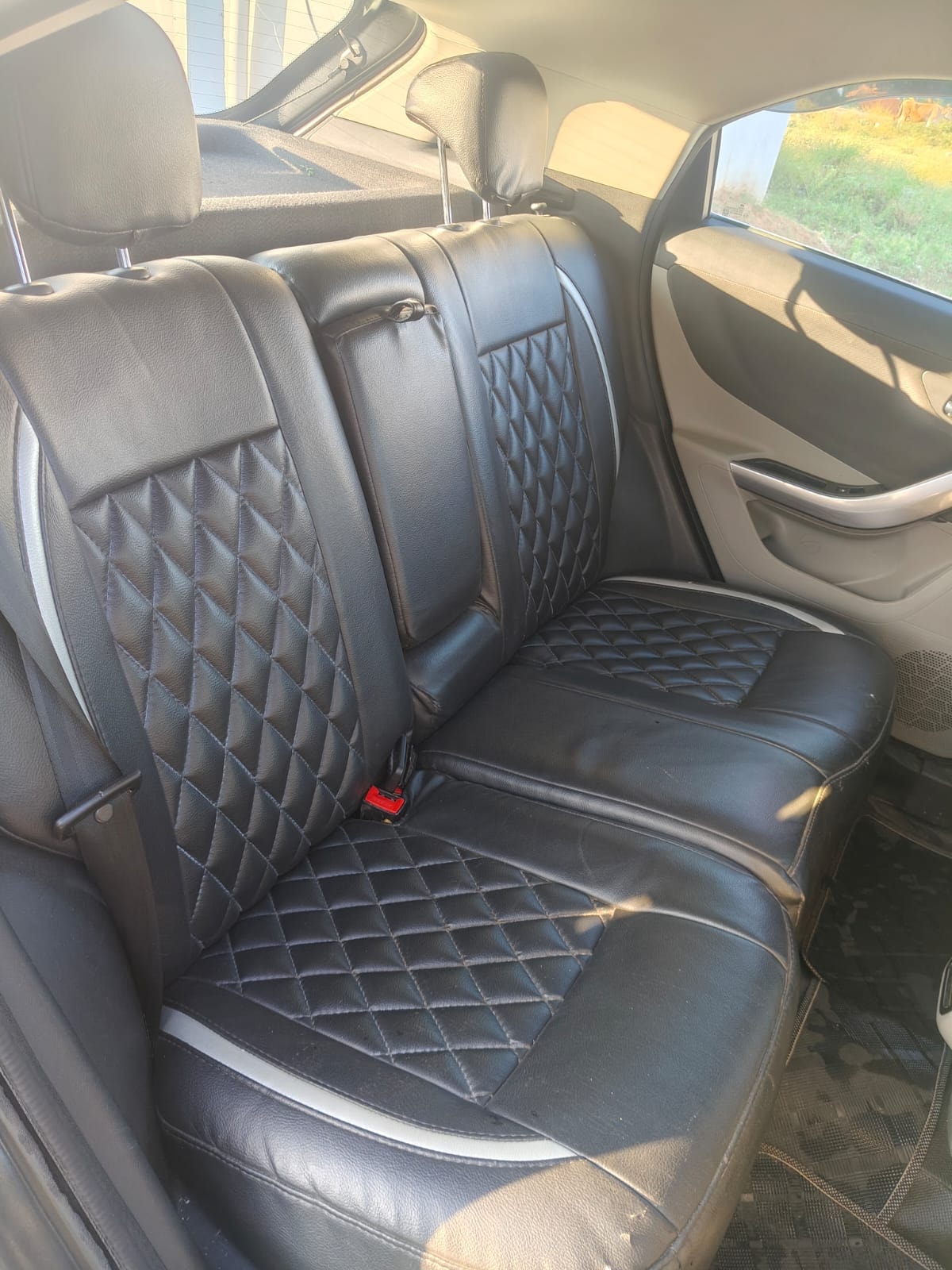 Used 2017 Tata Nexon Used 2017 Tata Nexon