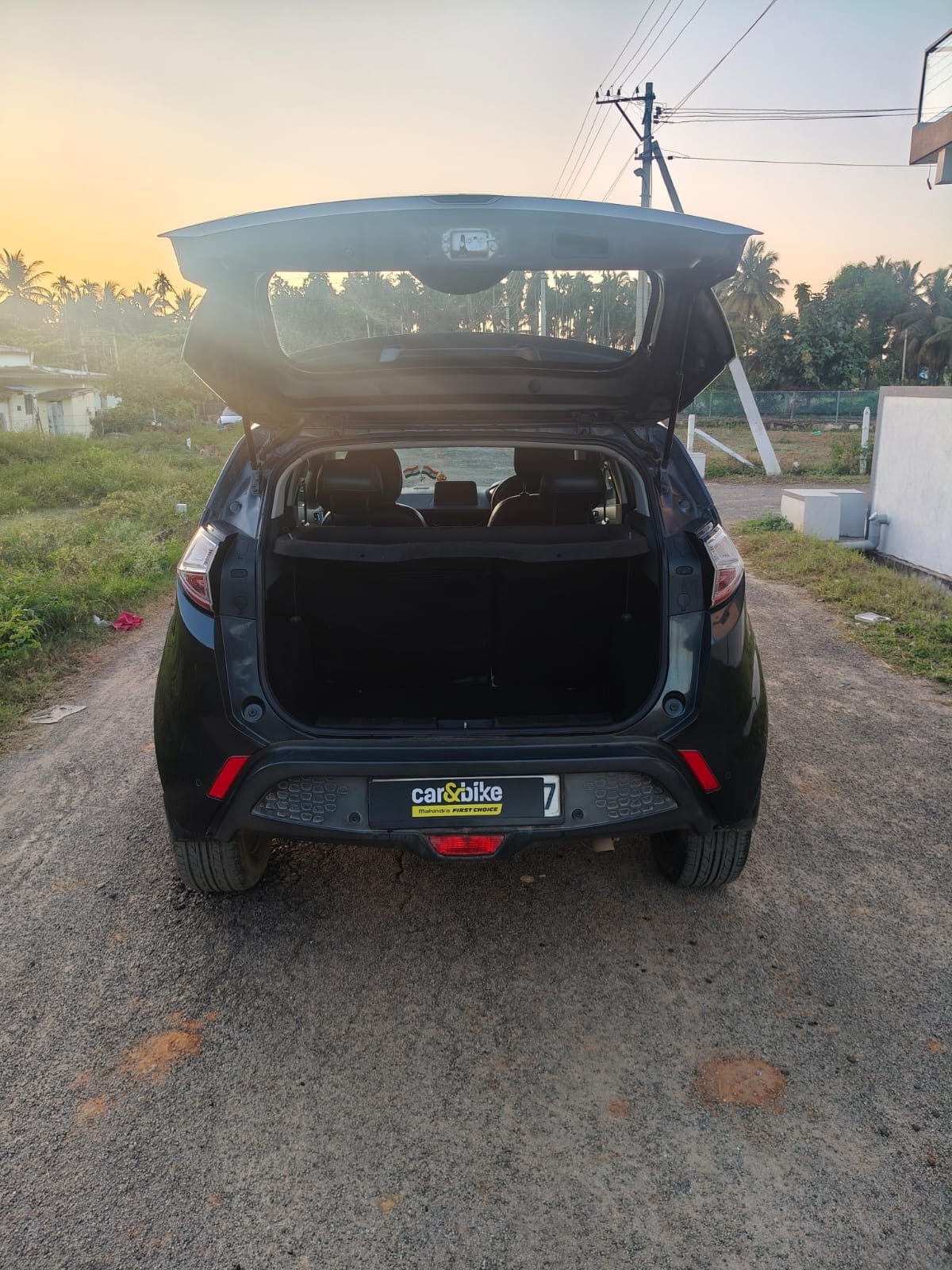 Used 2017 Tata Nexon Used 2017 Tata Nexon
