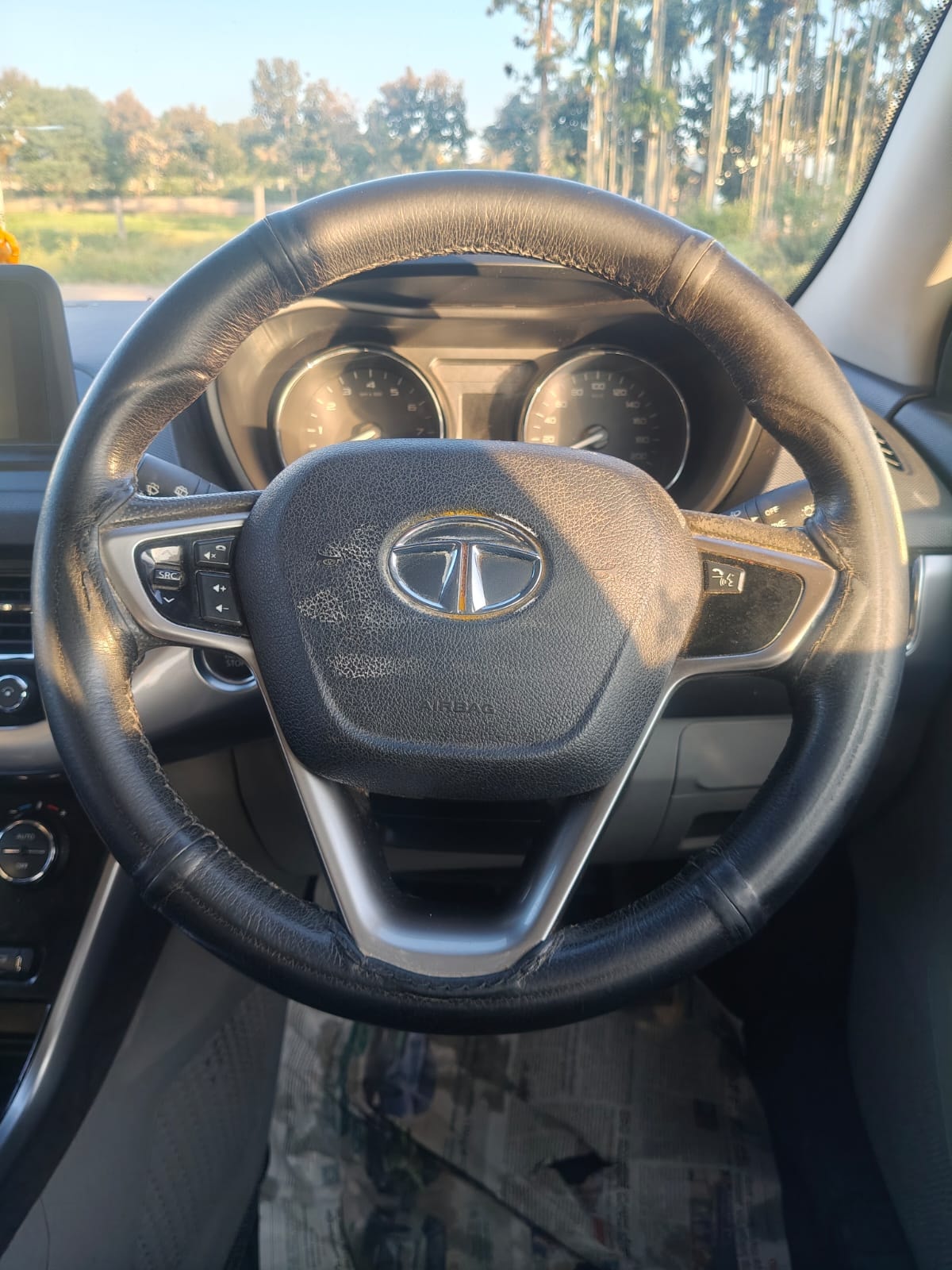 Used 2017 Tata Nexon Used 2017 Tata Nexon