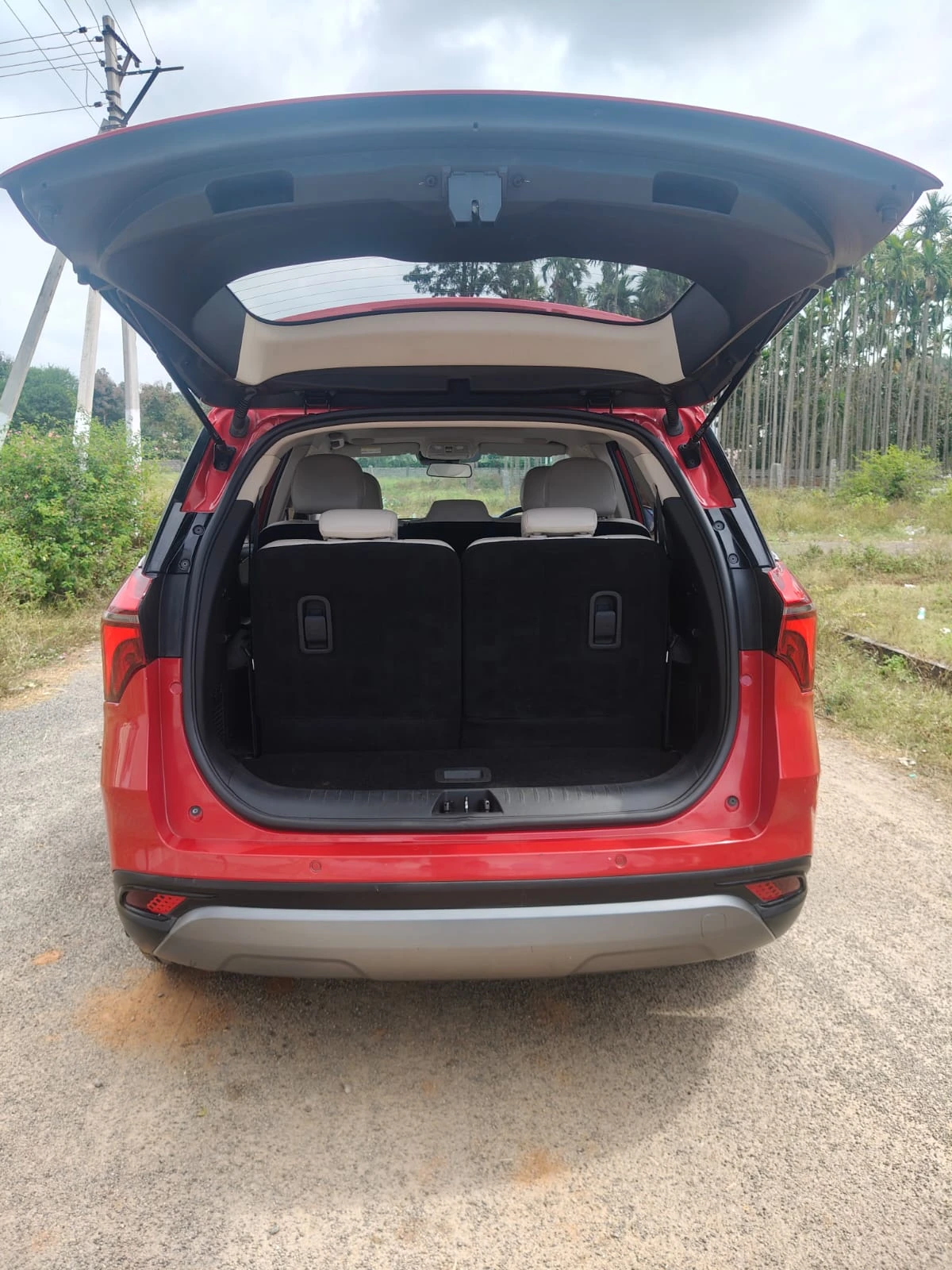 Used 2022 Mahindra XUV700 Used 2022 Mahindra XUV700