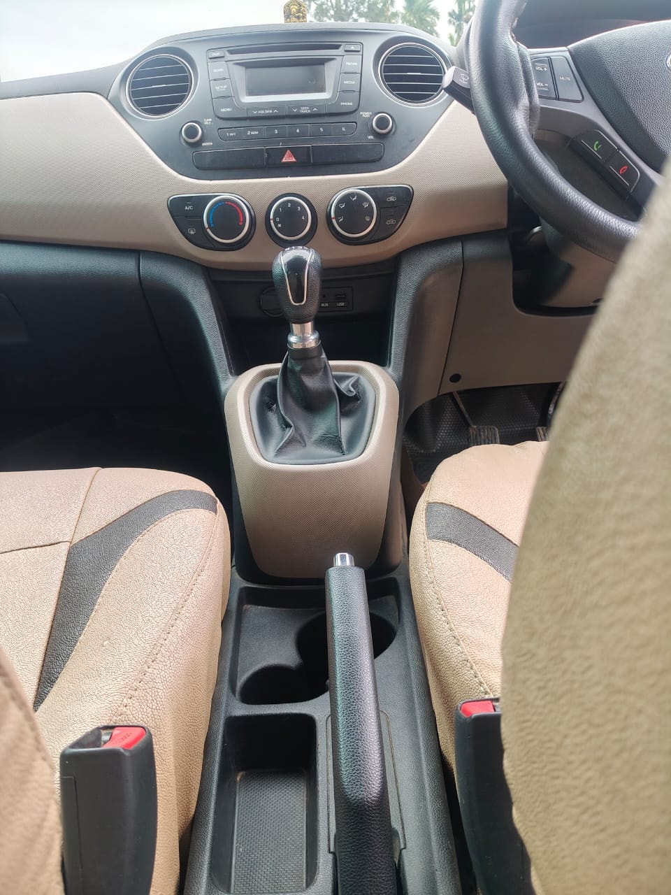 Used 2015 Hyundai Grand i10 Used 2015 Hyundai Grand i10