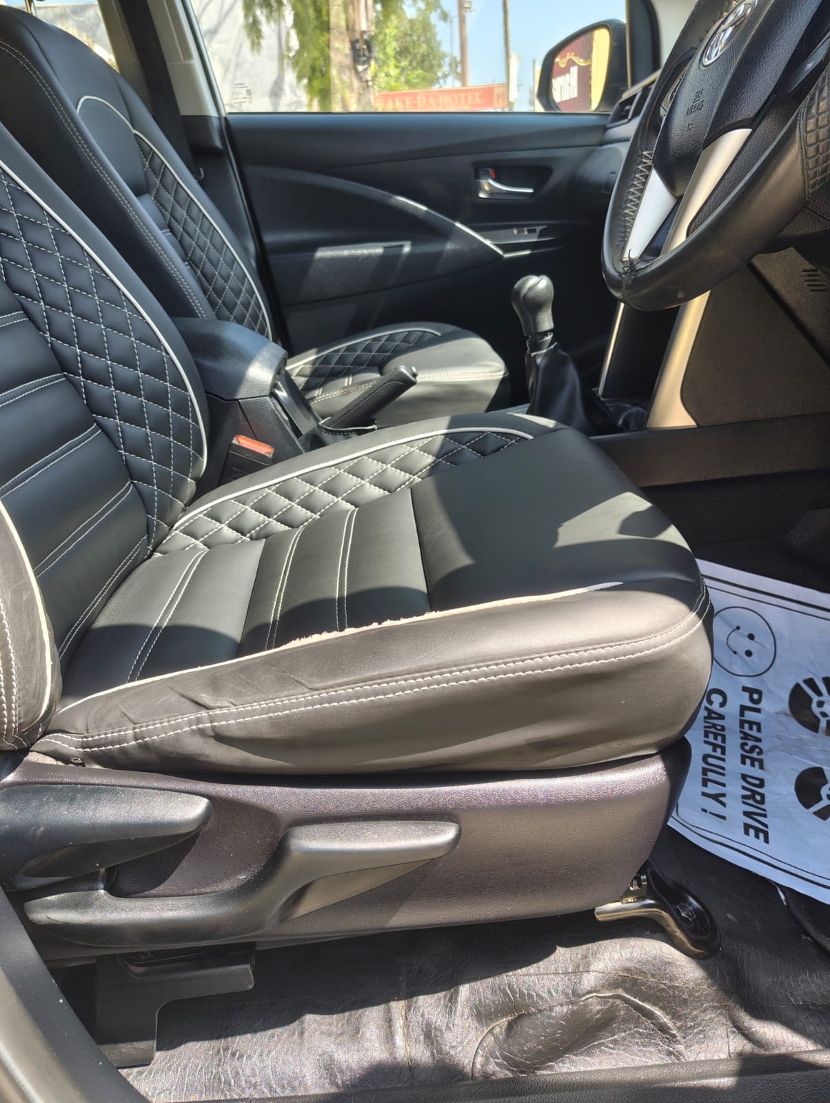 Used 2023 Toyota Innova Crysta Used 2023 Toyota Innova Crysta