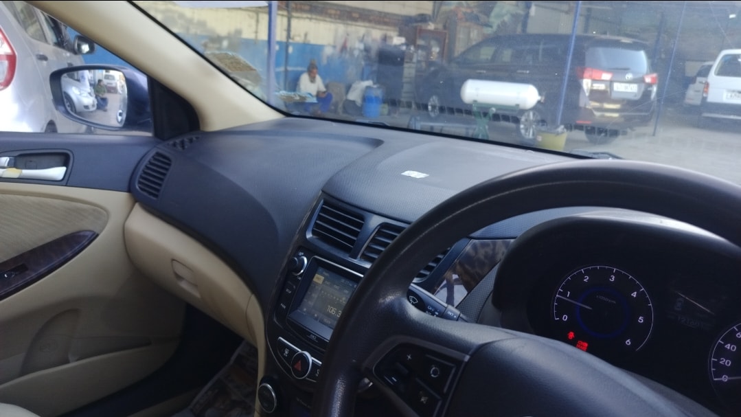 Used 2015 Hyundai Fluidic Verna Used 2015 Hyundai Fluidic Verna