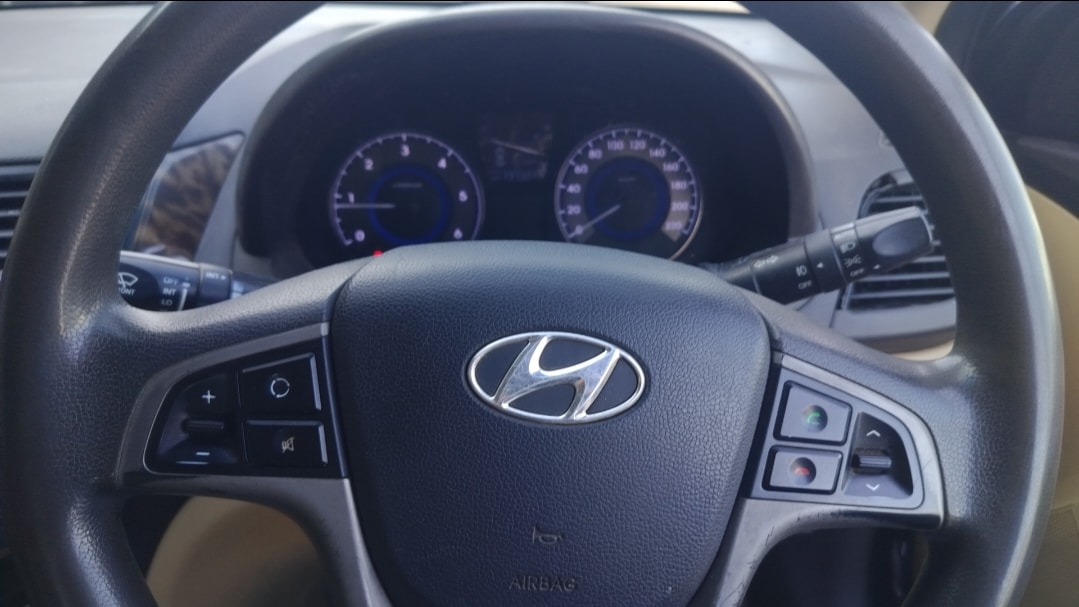 Used 2015 Hyundai Fluidic Verna Used 2015 Hyundai Fluidic Verna