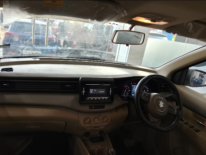 Ertiga image 12 Ertiga image 12