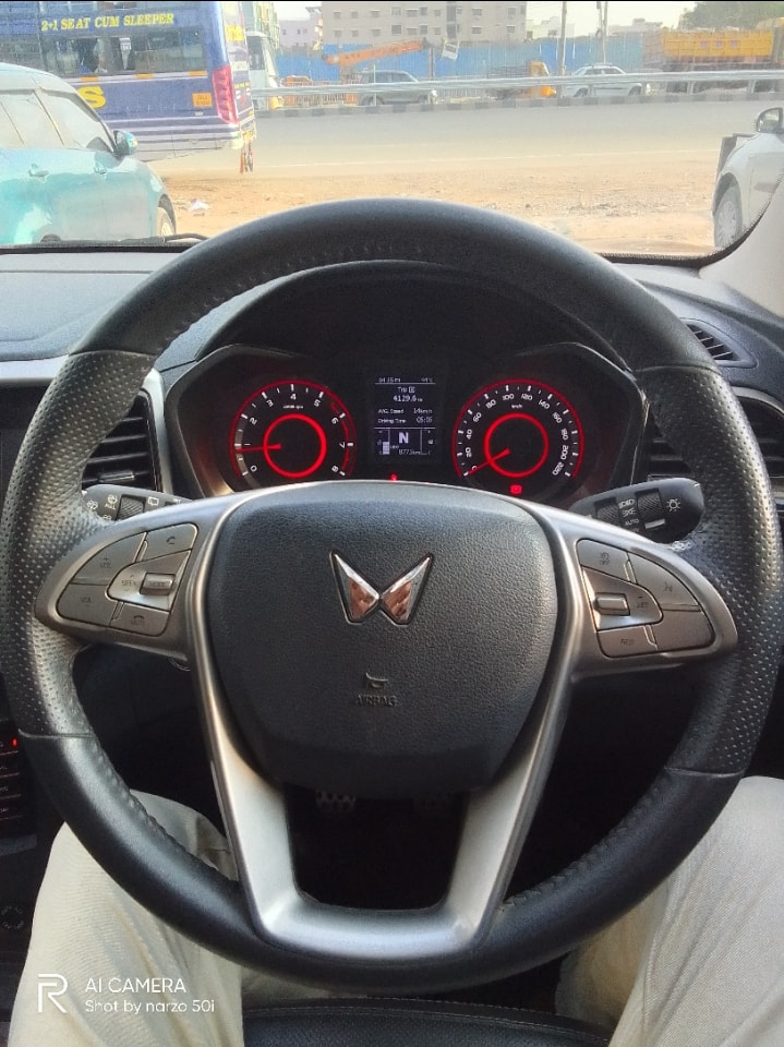 Used 2022 Mahindra XUV300 Used 2022 Mahindra XUV300