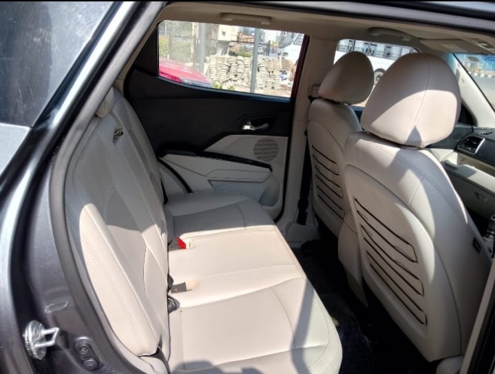 Used 2021 Mahindra XUV300 Used 2021 Mahindra XUV300