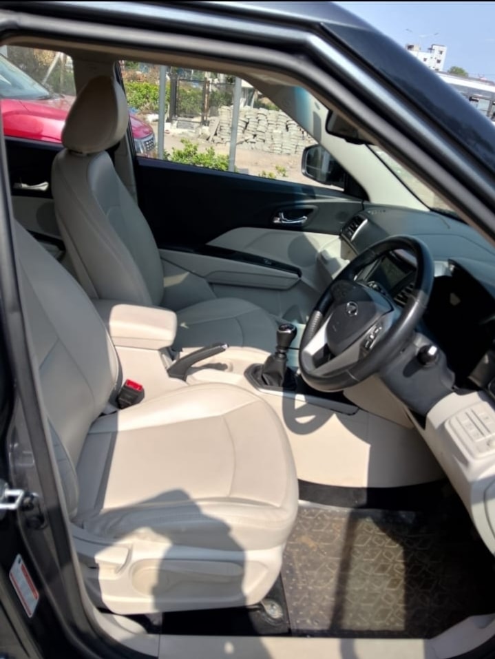 Used 2021 Mahindra XUV300 Used 2021 Mahindra XUV300