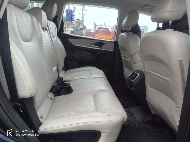Used 2021 Mahindra XUV700 Used 2021 Mahindra XUV700