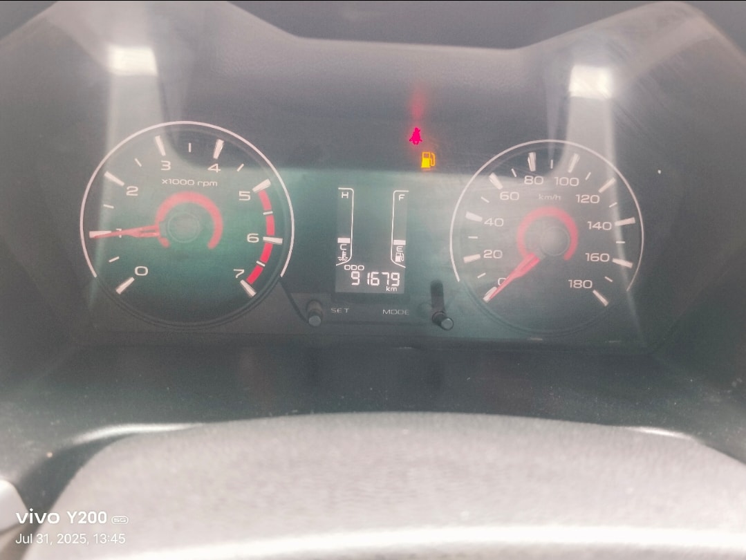 Used 2016 Mahindra KUV100 Used 2016 Mahindra KUV100