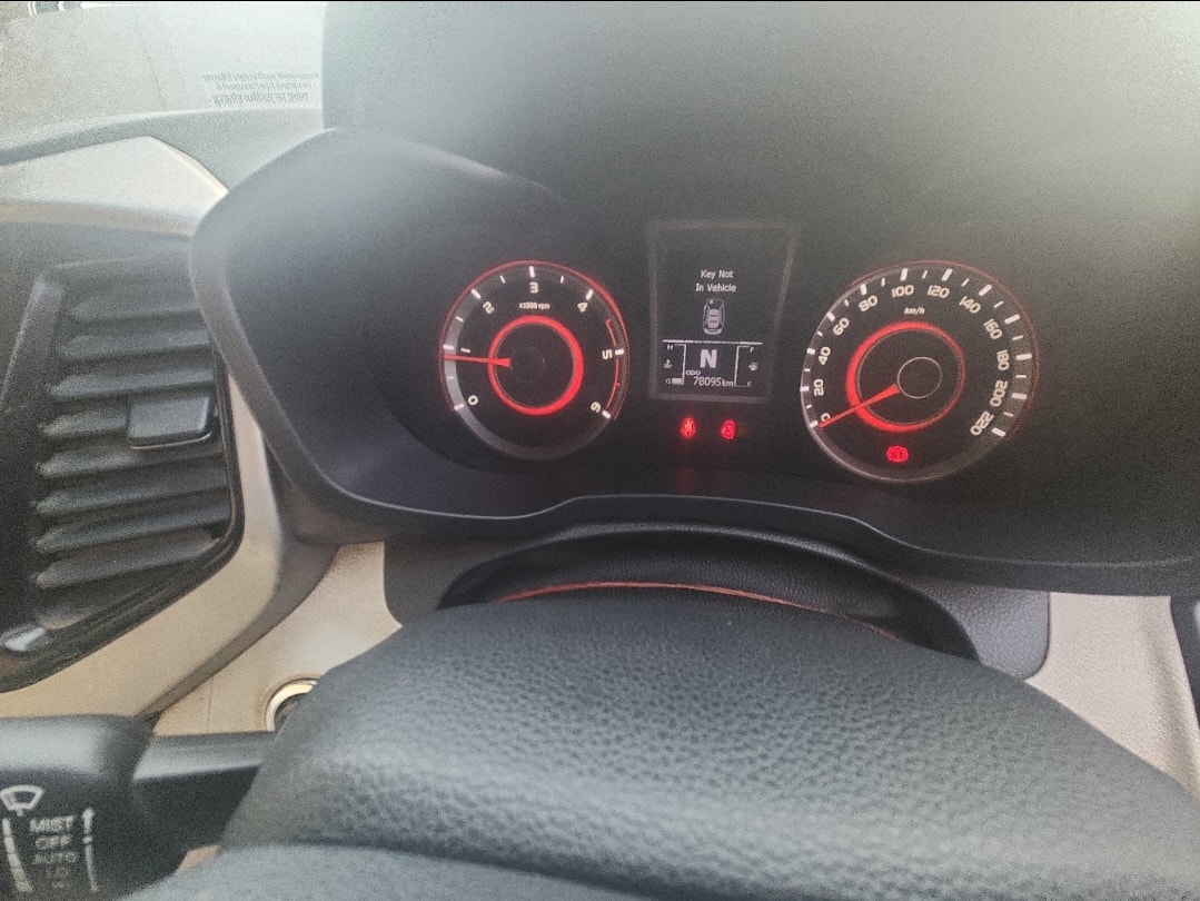 Used 2019 Mahindra XUV300 Used 2019 Mahindra XUV300