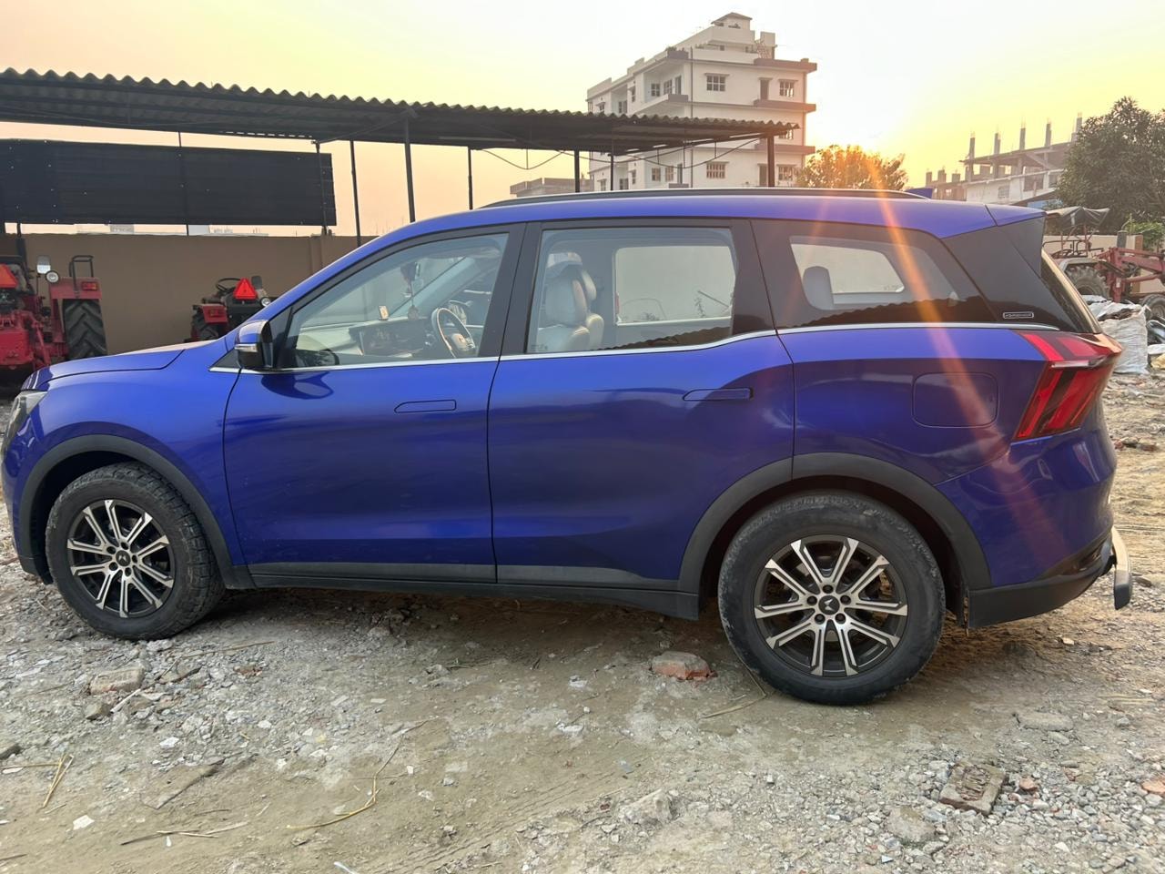 Used 2022 Mahindra XUV700 Used 2022 Mahindra XUV700