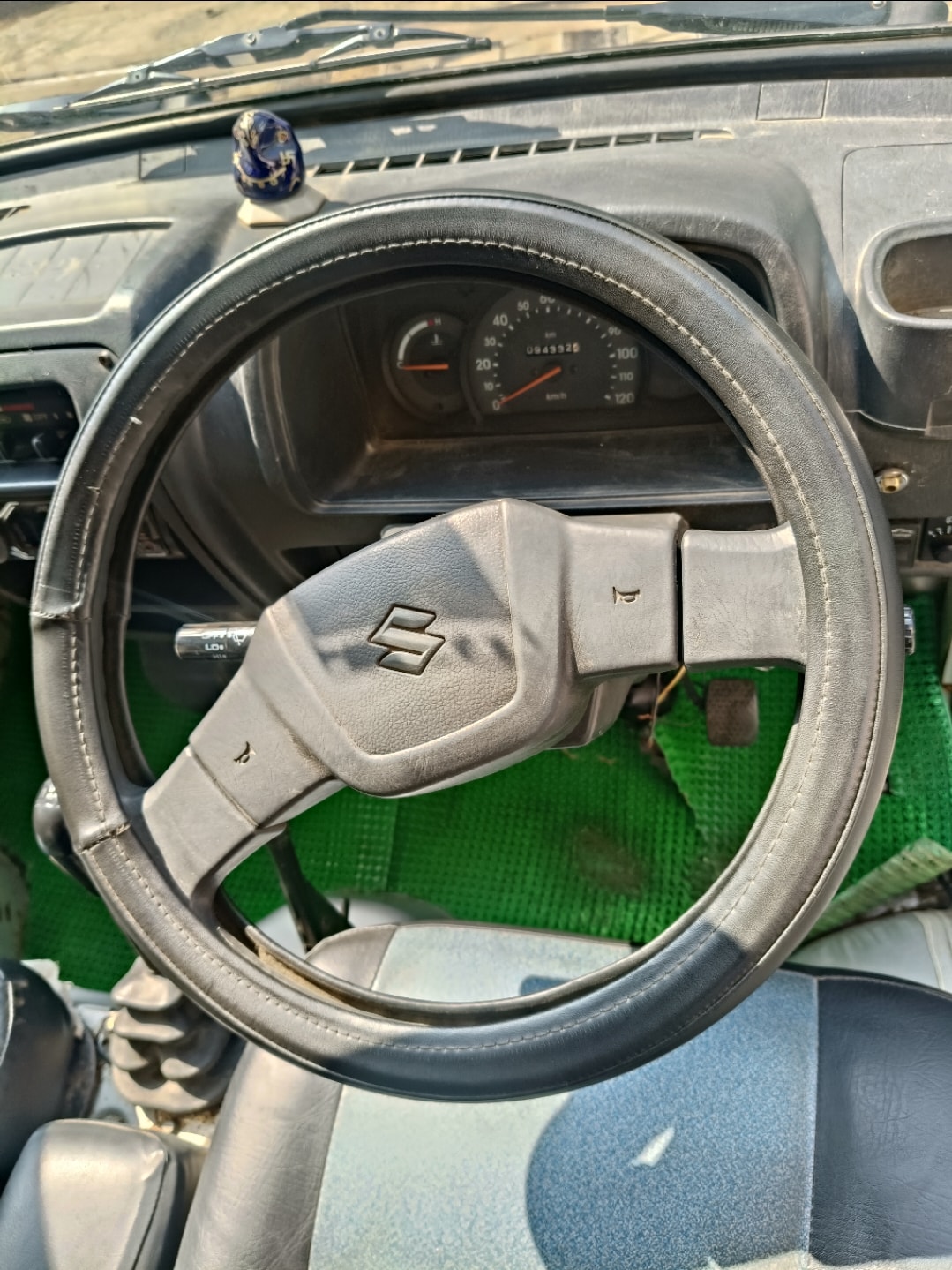 Used 2017 Maruti Suzuki Omni Used 2017 Maruti Suzuki Omni