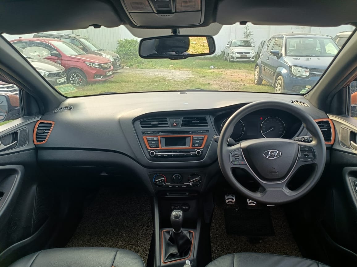 Used 2015 Hyundai i20 Active Used 2015 Hyundai i20 Active