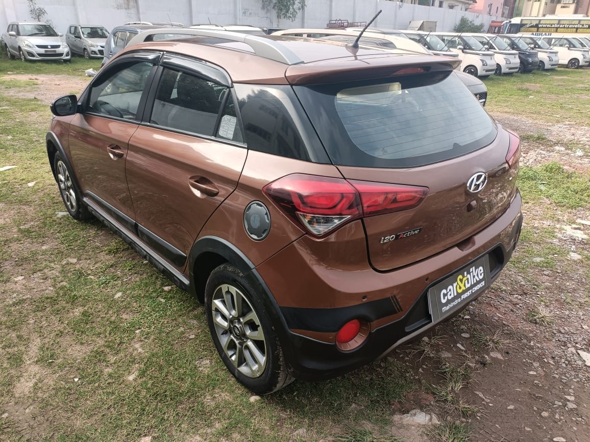 Used 2015 Hyundai i20 Active Used 2015 Hyundai i20 Active