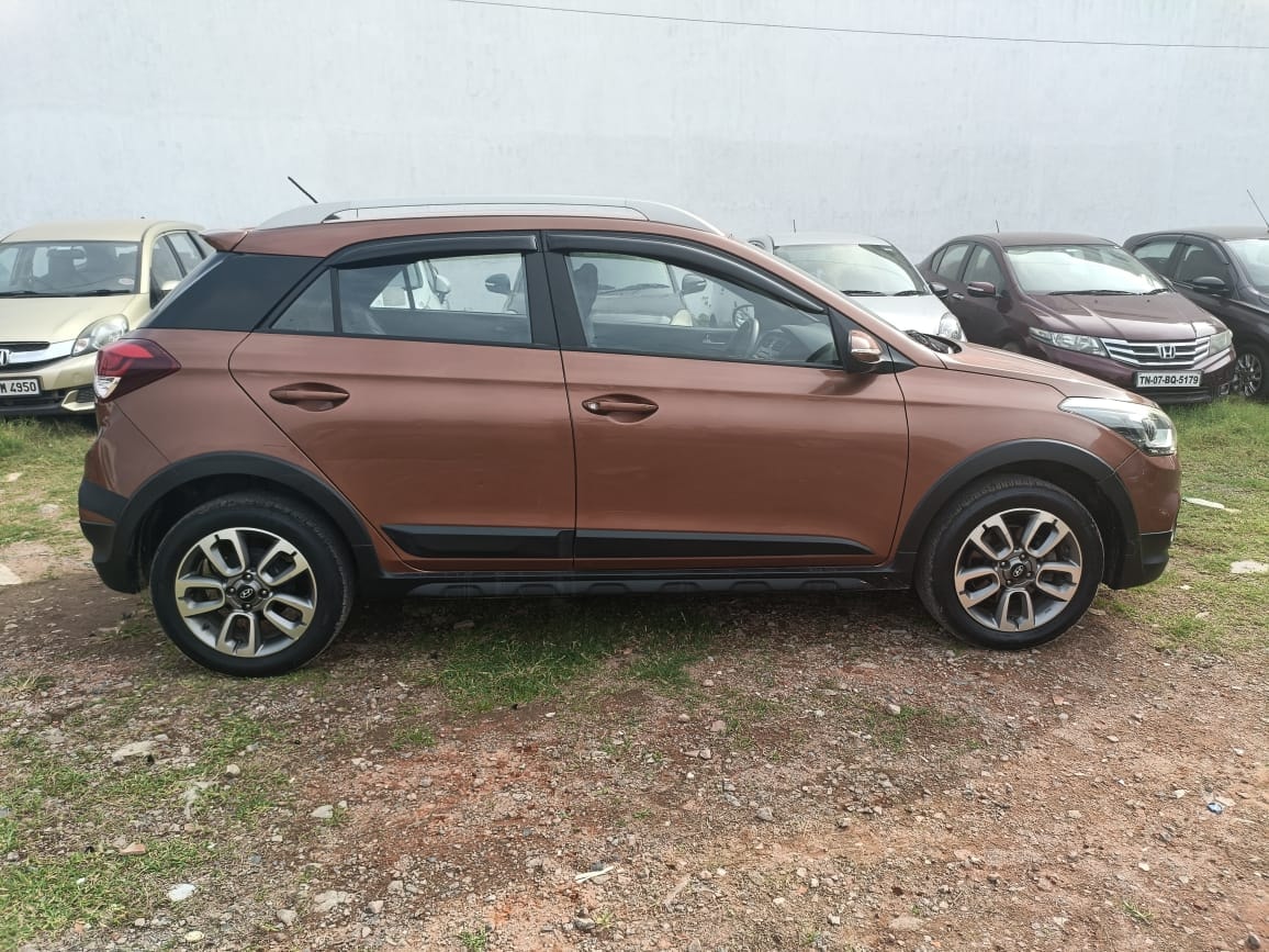 Used 2015 Hyundai i20 Active Used 2015 Hyundai i20 Active