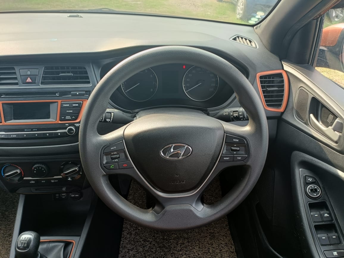 Used 2015 Hyundai i20 Active Used 2015 Hyundai i20 Active