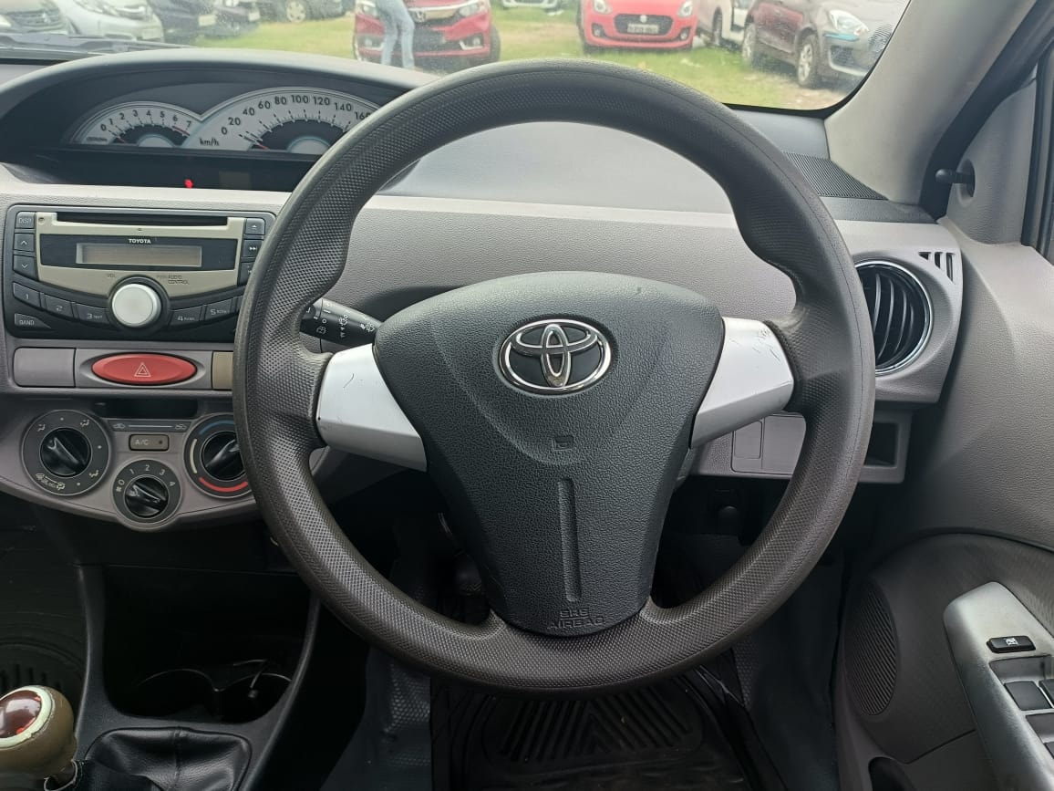 Used 2011 Toyota Etios Liva Used 2011 Toyota Etios Liva