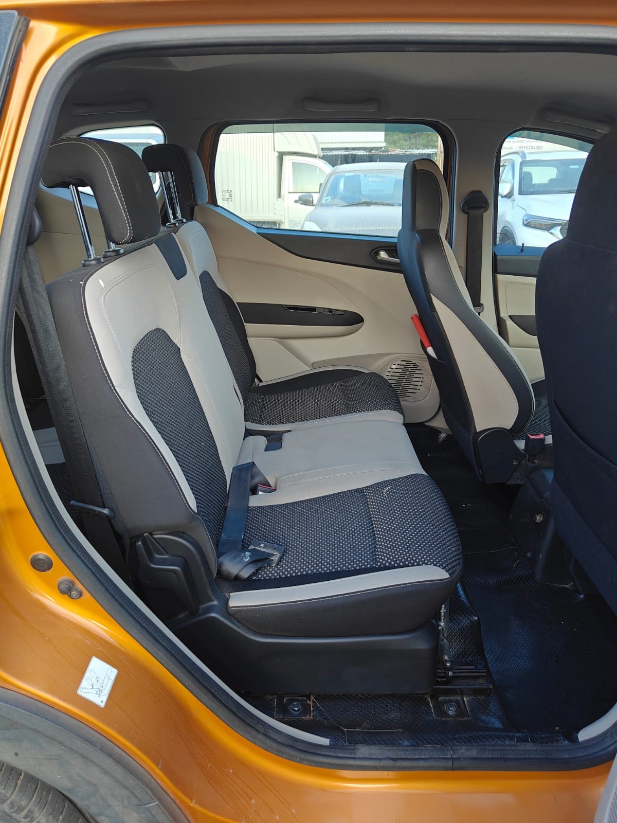 Used 2019 Renault Triber Used 2019 Renault Triber