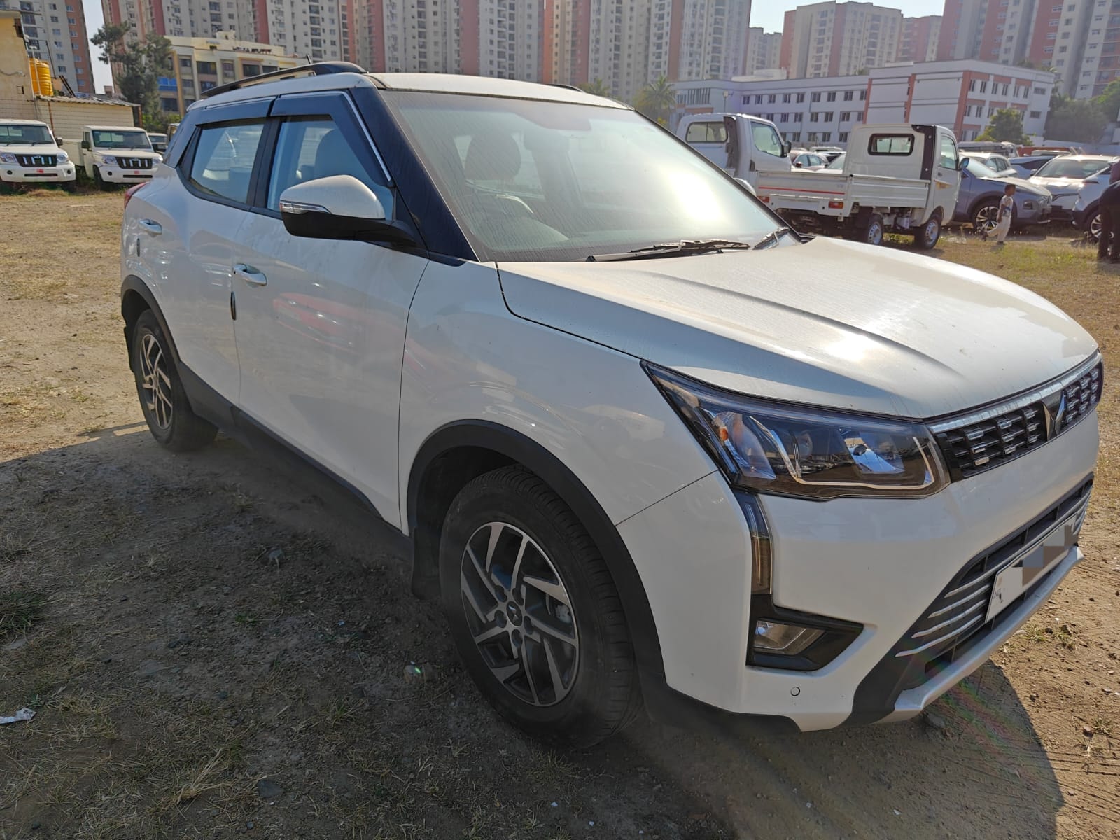 Used 2023 Mahindra XUV300 Used 2023 Mahindra XUV300