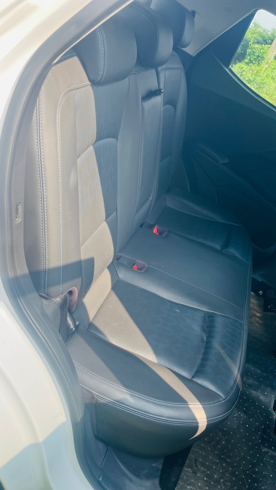 Used 2023 Mahindra XUV400 Used 2023 Mahindra XUV400