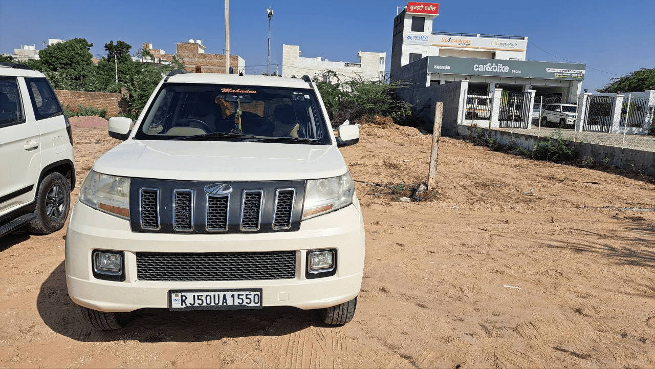 Used 2015 Mahindra TUV300 Used 2015 Mahindra TUV300