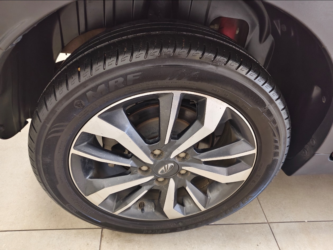 Used 2021 Mahindra XUV300 Used 2021 Mahindra XUV300