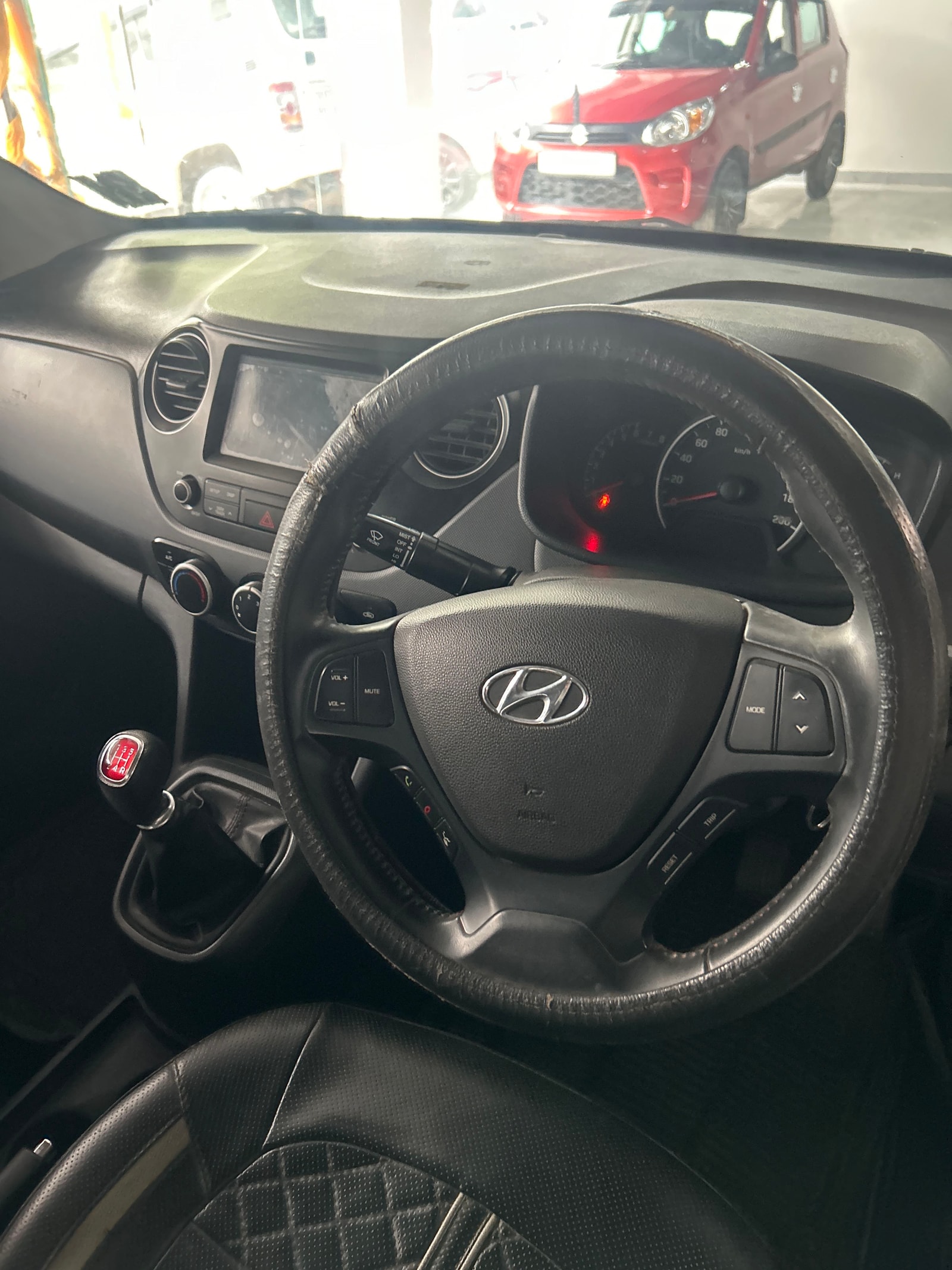 Used 2018 Hyundai Grand i10 Used 2018 Hyundai Grand i10