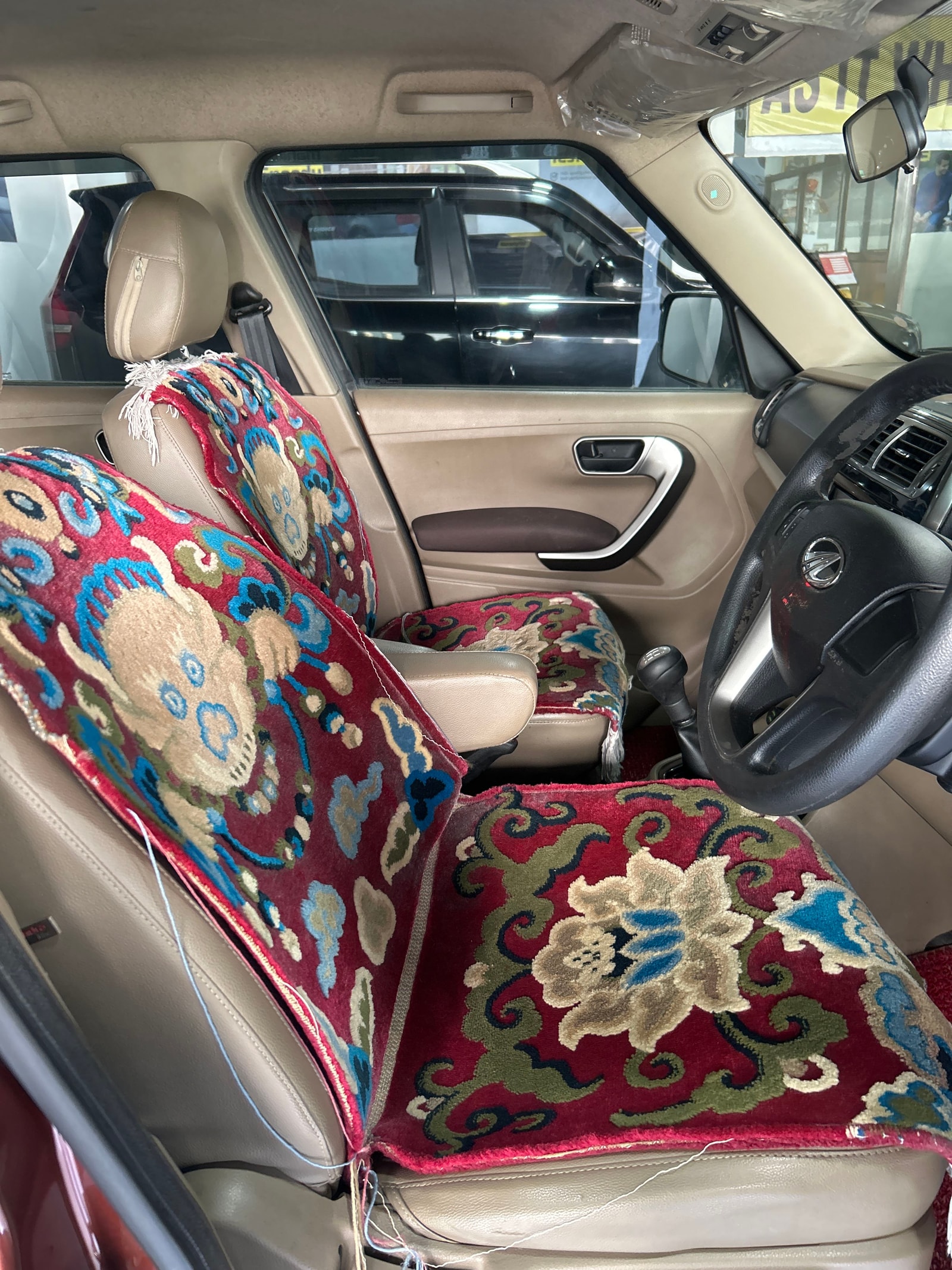 Used 2019 Mahindra TUV300 Used 2019 Mahindra TUV300