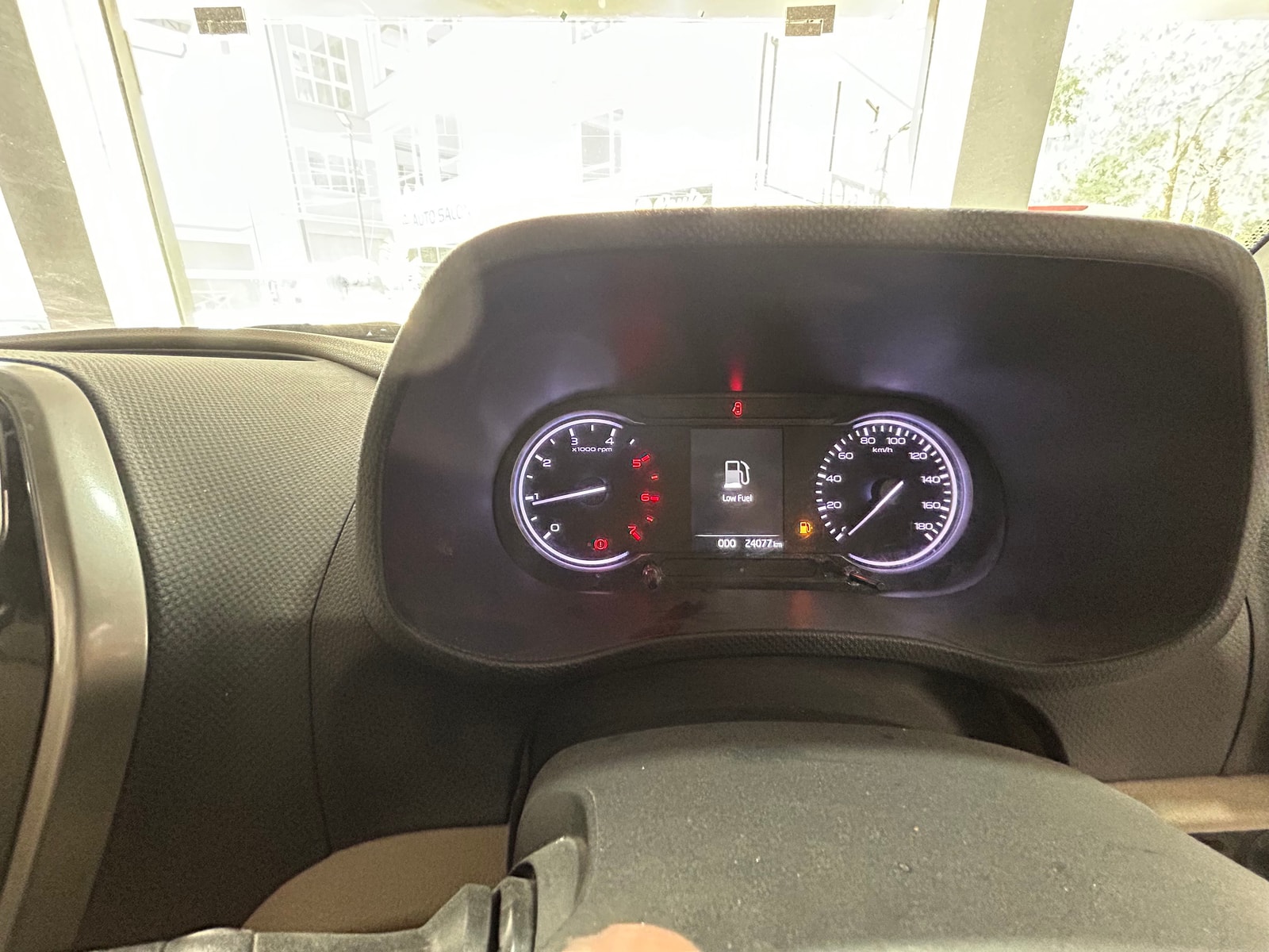 Used 2024 Mahindra Bolero Neo Plus Used 2024 Mahindra Bolero Neo Plus