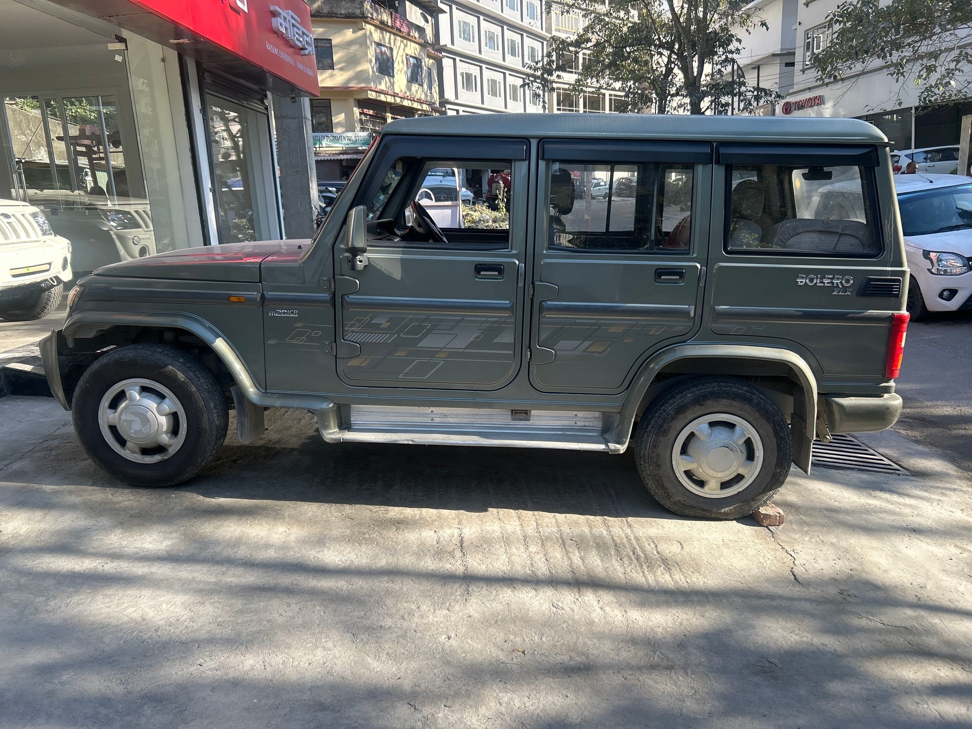Used 2015 Mahindra Bolero Used 2015 Mahindra Bolero