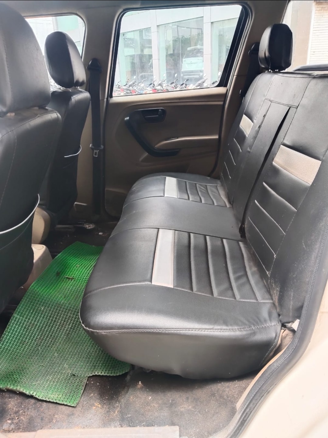 Used 2019 Mahindra TUV300 Used 2019 Mahindra TUV300