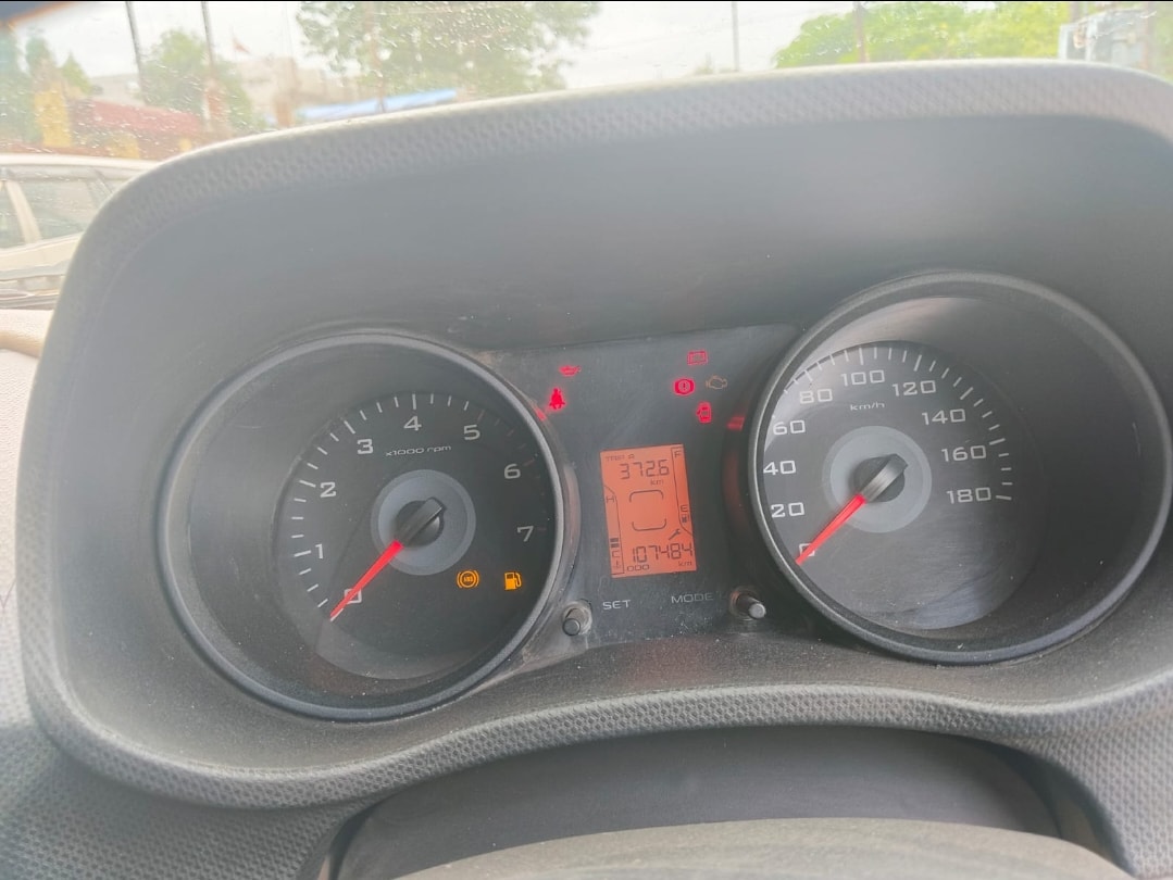 Used 2019 Mahindra TUV300 Used 2019 Mahindra TUV300