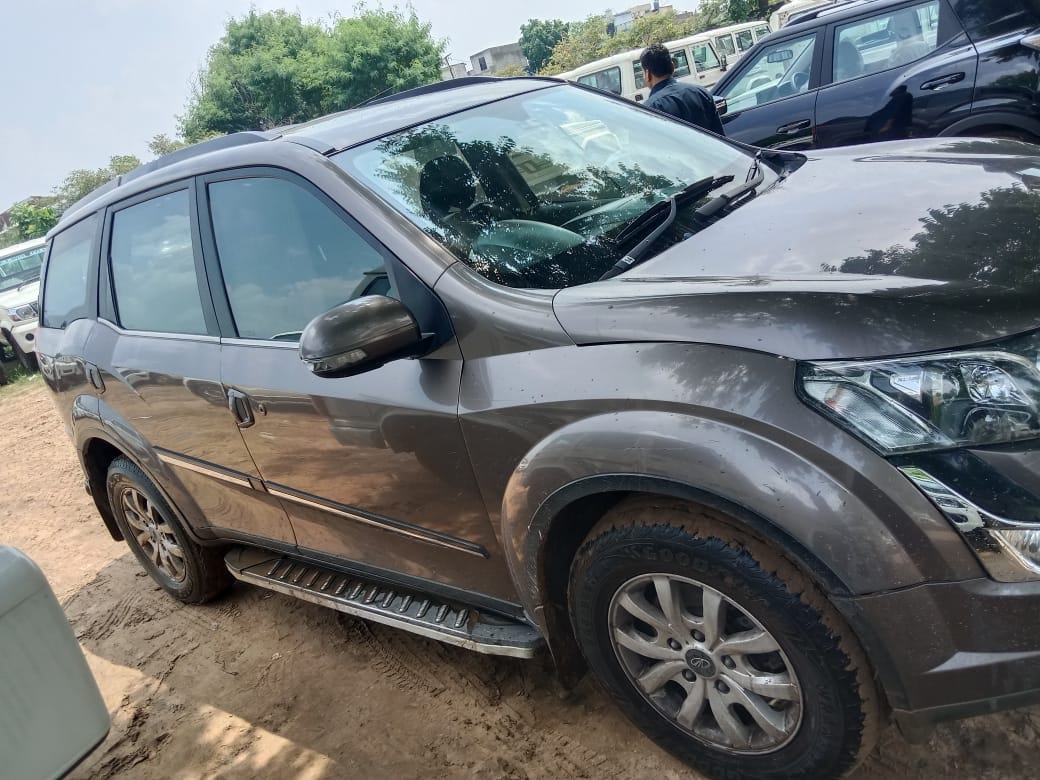 Used 2018 Mahindra XUV500 Used 2018 Mahindra XUV500