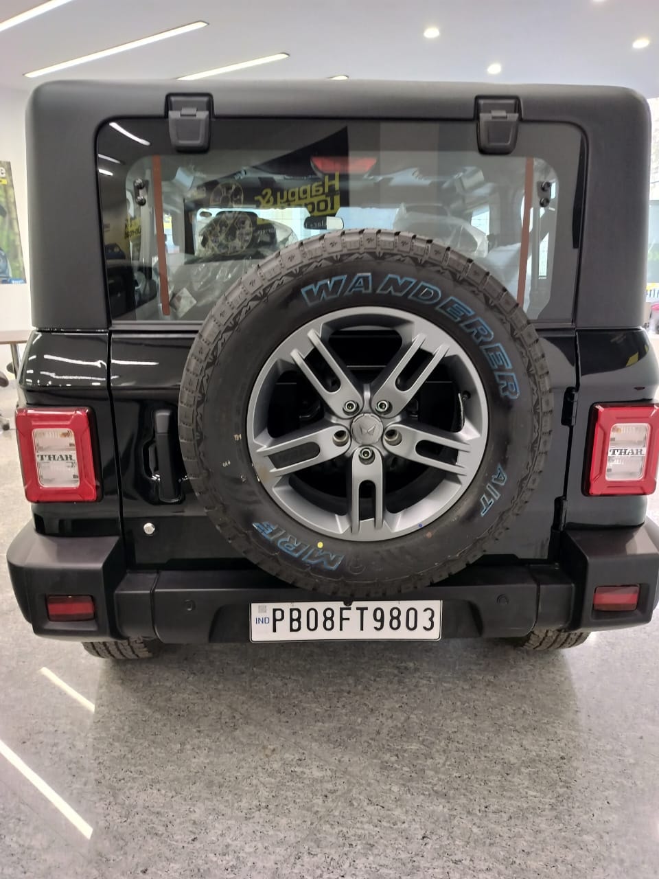 Used 2025 Mahindra Thar Used 2025 Mahindra Thar