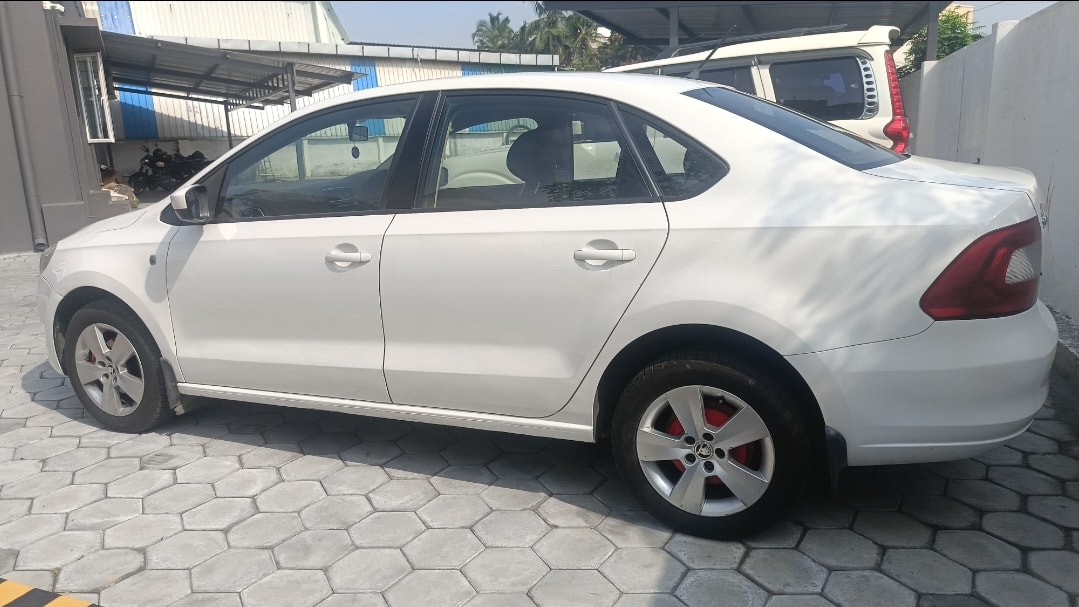 Used 2015 Skoda Rapid Used 2015 Skoda Rapid