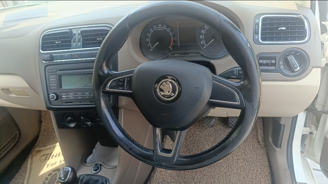 Used 2015 Skoda Rapid Used 2015 Skoda Rapid