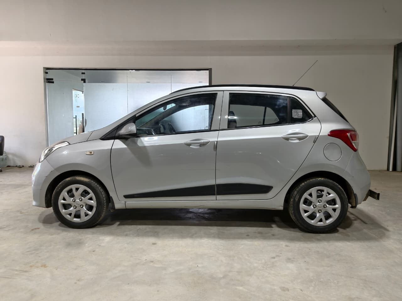 Used 2018 Hyundai Grand i10 Used 2018 Hyundai Grand i10
