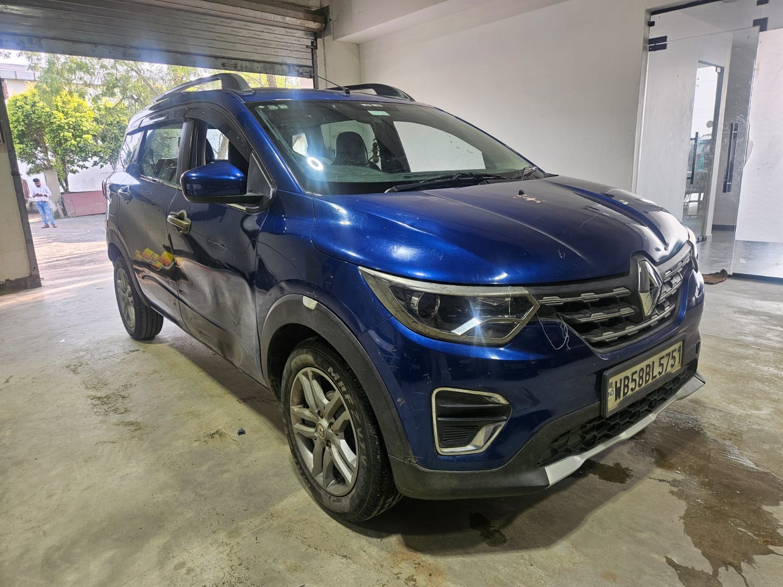 Used 2021 Renault Triber Used 2021 Renault Triber