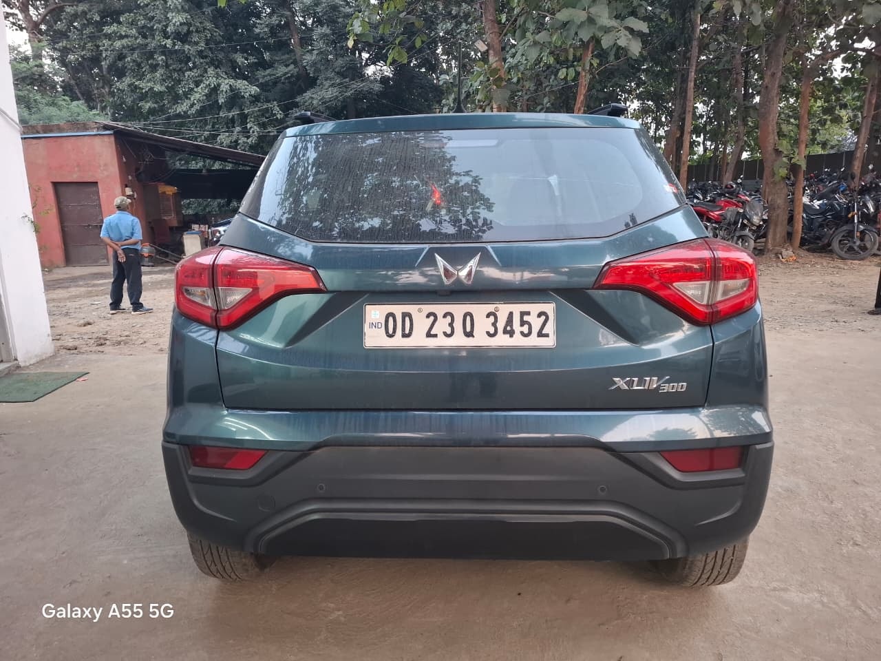 Used 2023 Mahindra XUV300 Used 2023 Mahindra XUV300