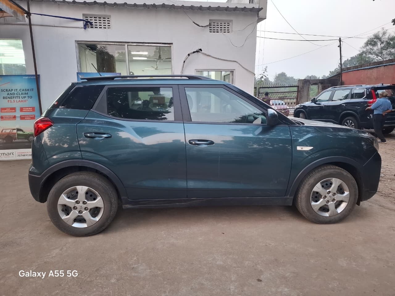 Used 2023 Mahindra XUV300 Used 2023 Mahindra XUV300