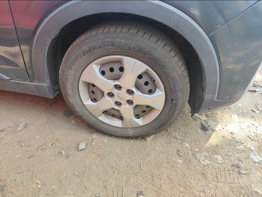 Used 2020 Mahindra XUV300 Used 2020 Mahindra XUV300