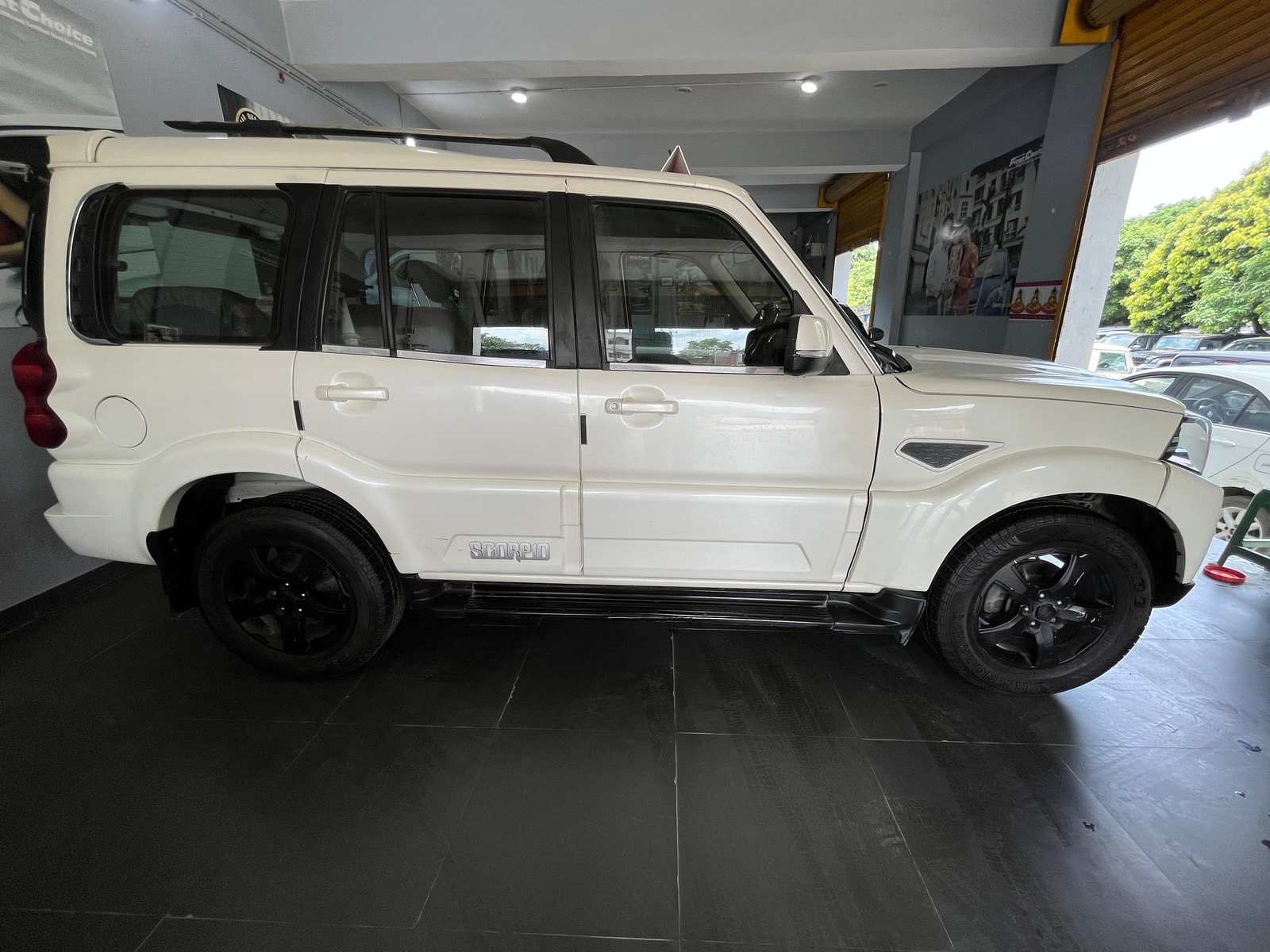 Scorpio image 6 Scorpio image 6