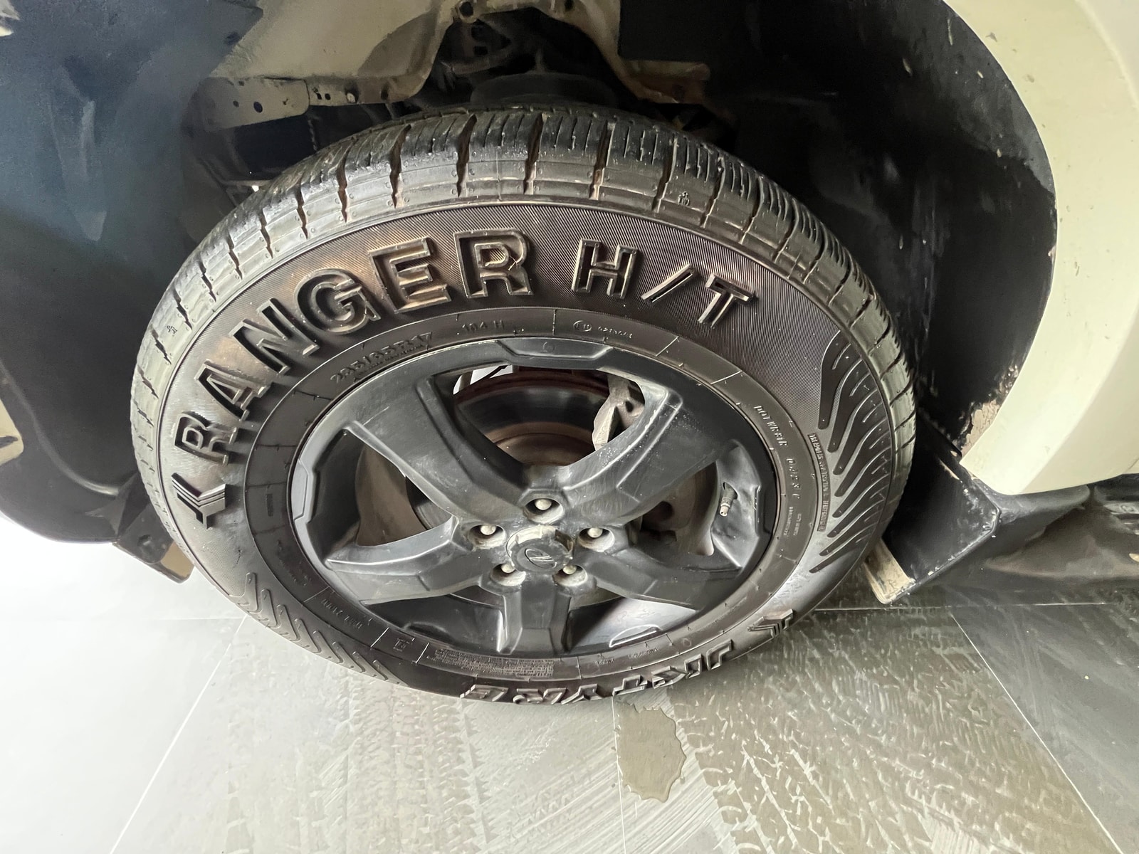 Scorpio image 9 Scorpio image 9